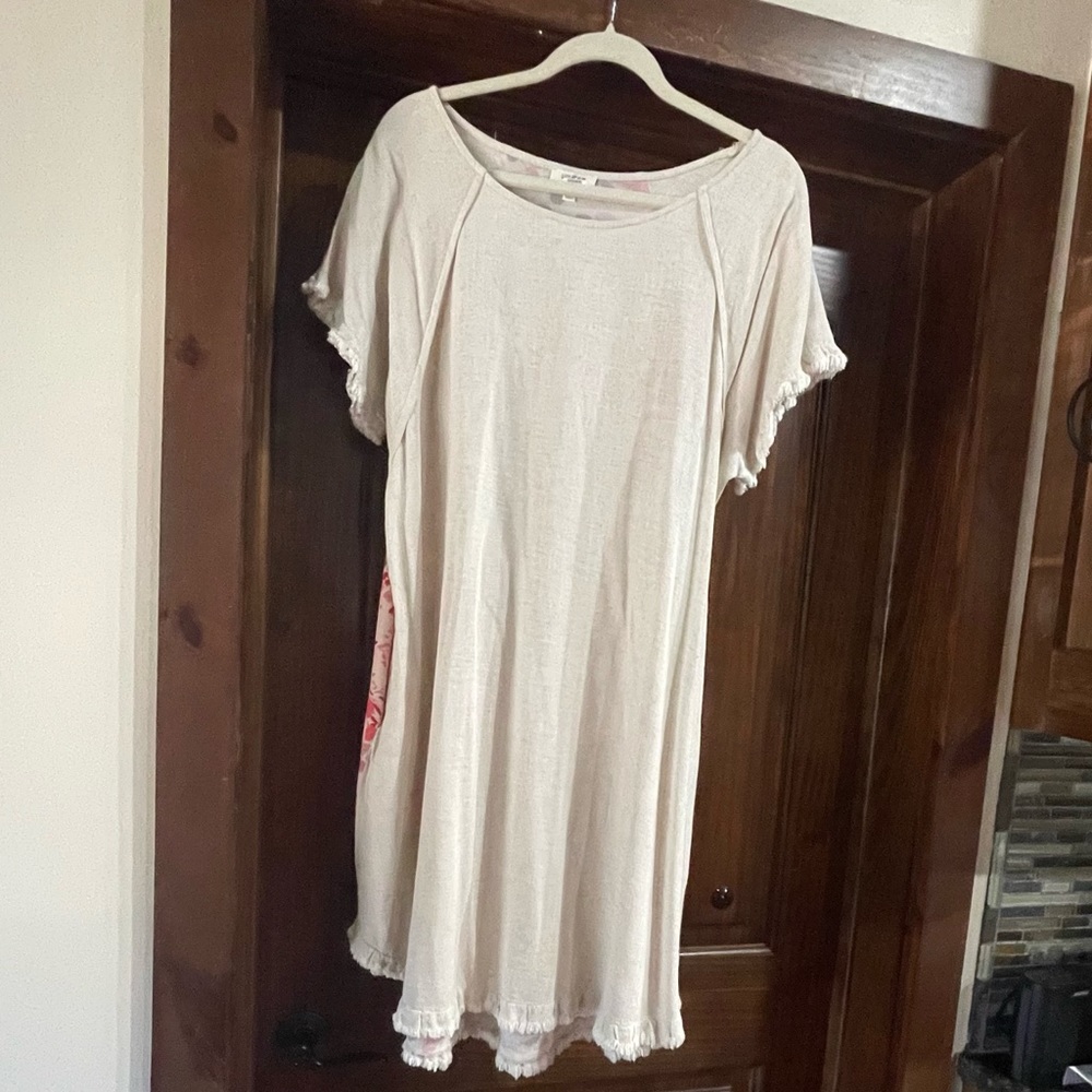 Umgee Oatmeal Dress with Floral Print Back | Large